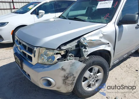 2009 Ford Escape Xls/Xls Manual from USA, damaged, VIN 1FMCU02719KA44565